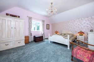 Bedroom- click for photo gallery